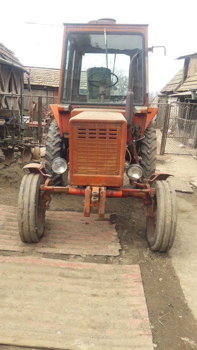 Tractor Belarus T25