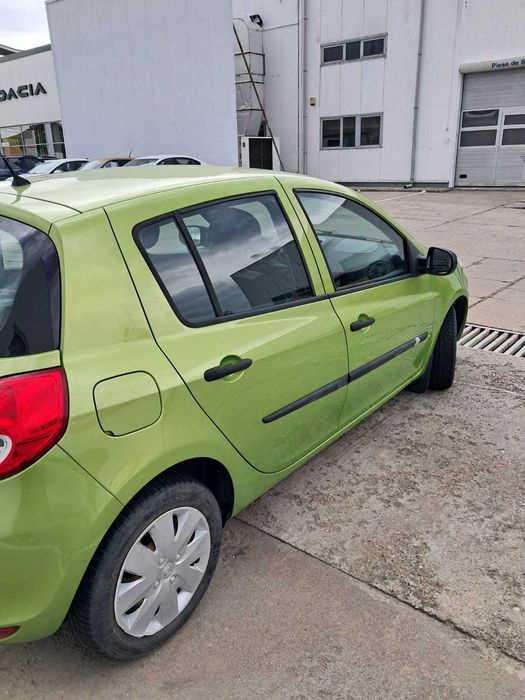 Renault Clio 3 2011 facelift unic Propietar
