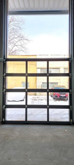 Panou/Panel vitrat din aluminiu in Usi de garaj sectionale industriale