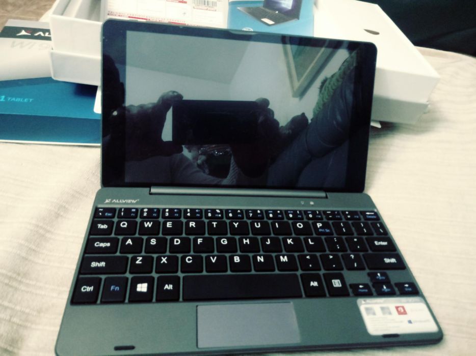 Vand Laptop/tableta 2 in A1llview WI 901N