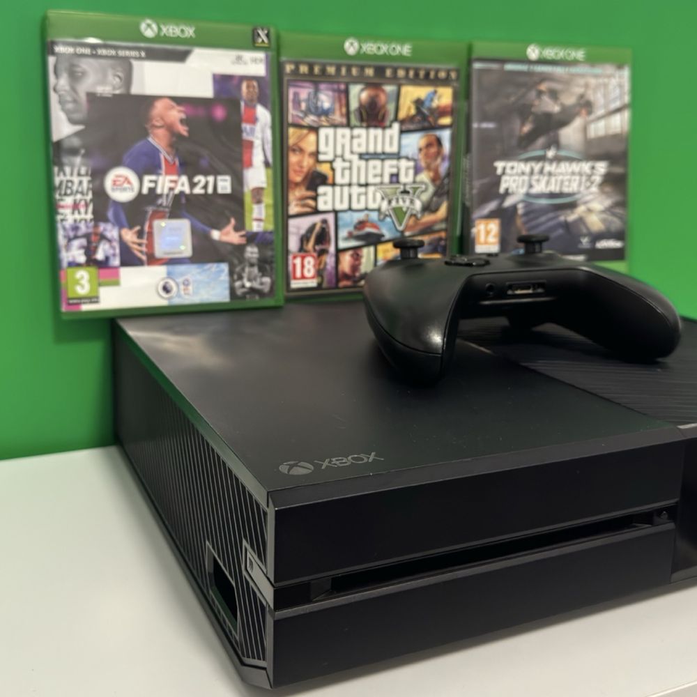 Xbox One 500GB + 1x controller + GTAV, FIFA 21, Tony Wak’s Pro Skater