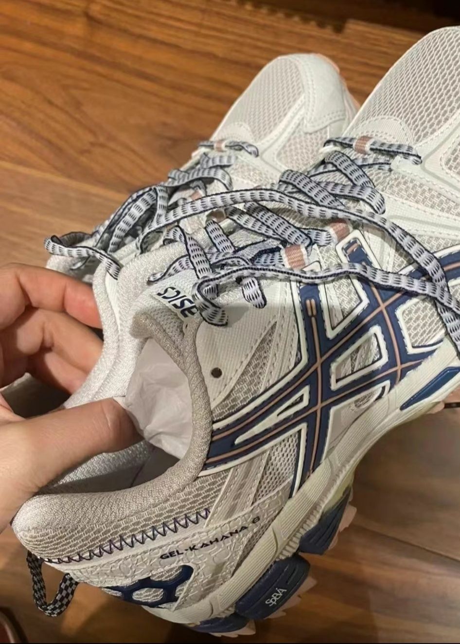 Asics кроссовки качественные