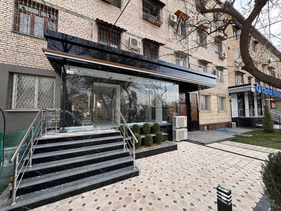 Продажа евро офис вдоль дороги центр «Лабзак»