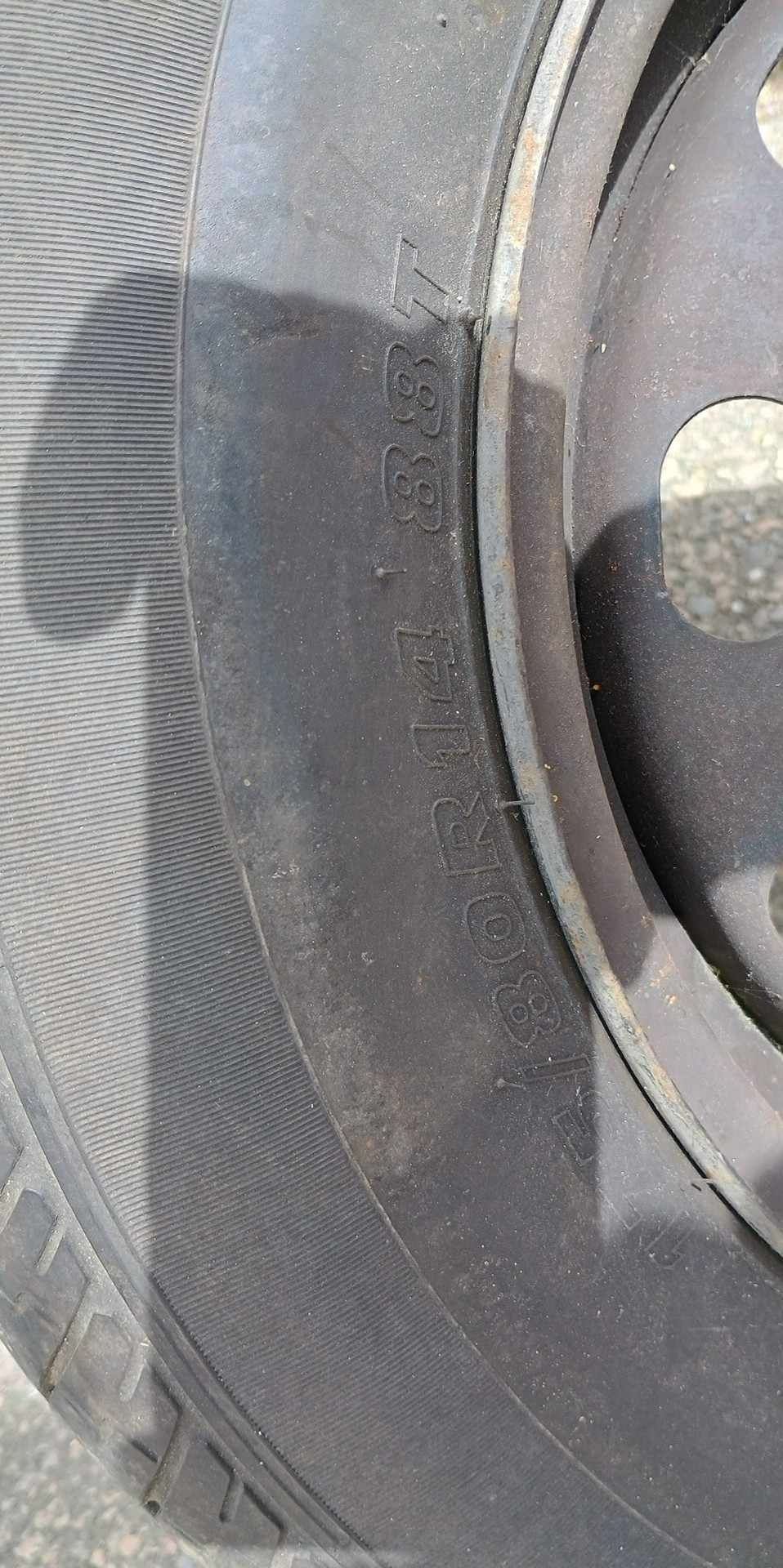 Резервна гума с джанта 14 цола Фолксваген Сеат Шкода