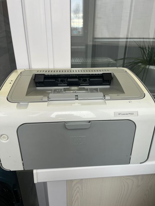 Принтер HP LazerJet P1102