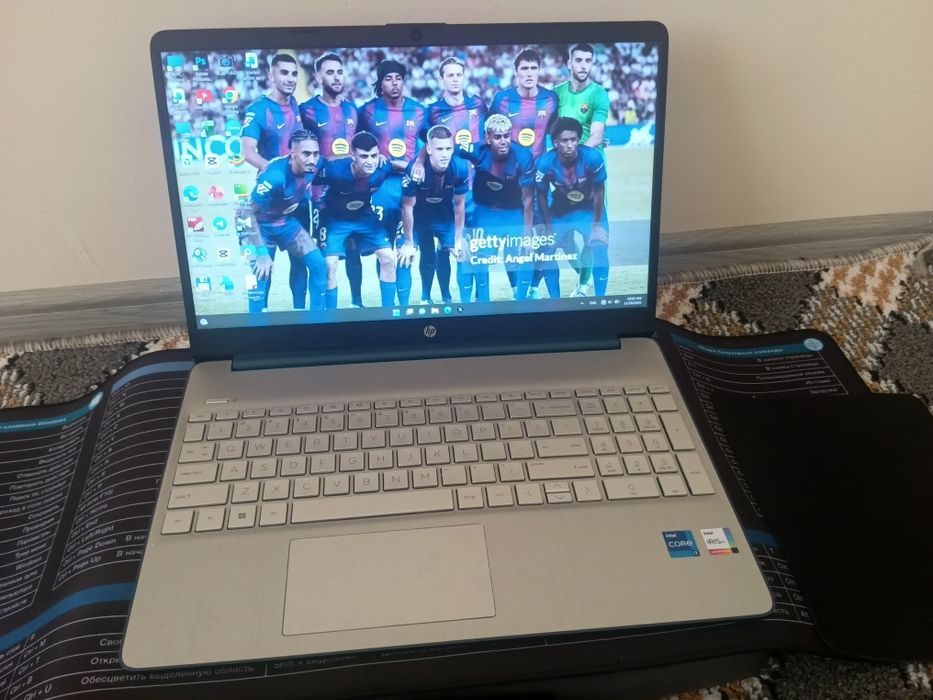 HP intelcore i7 irisxe Noutbuk