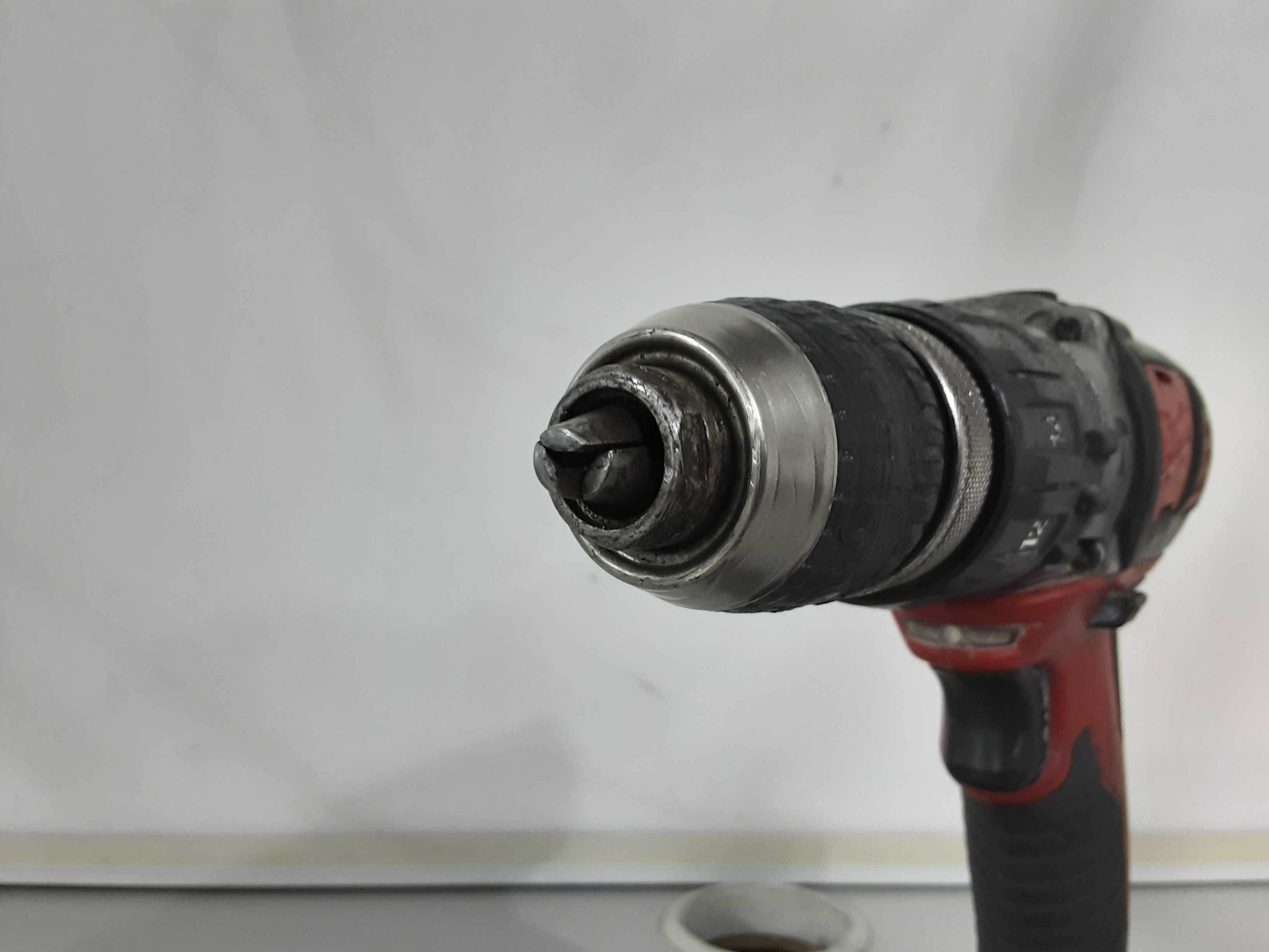 Винтоверт - Milwaukee 18 V li ion