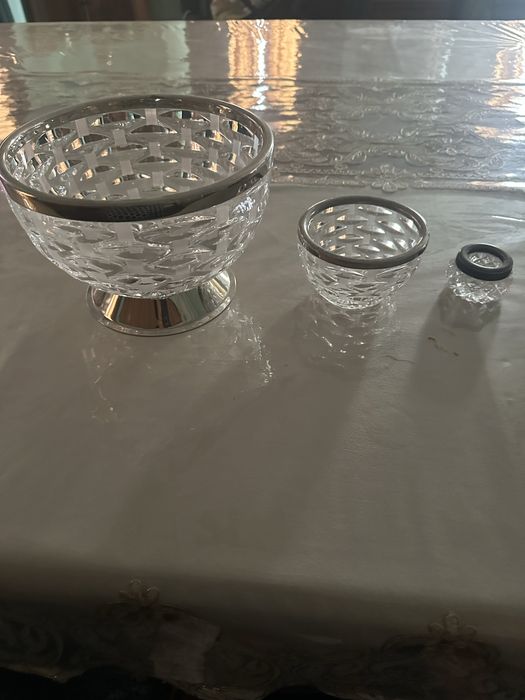 Хоустальные вазы