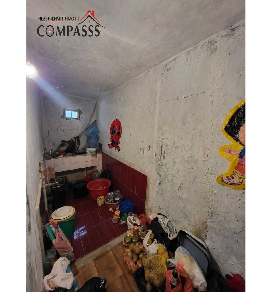 Продава се Къща в Тервел - 80 кв.м за 733 €/кв.м - Снимка #15