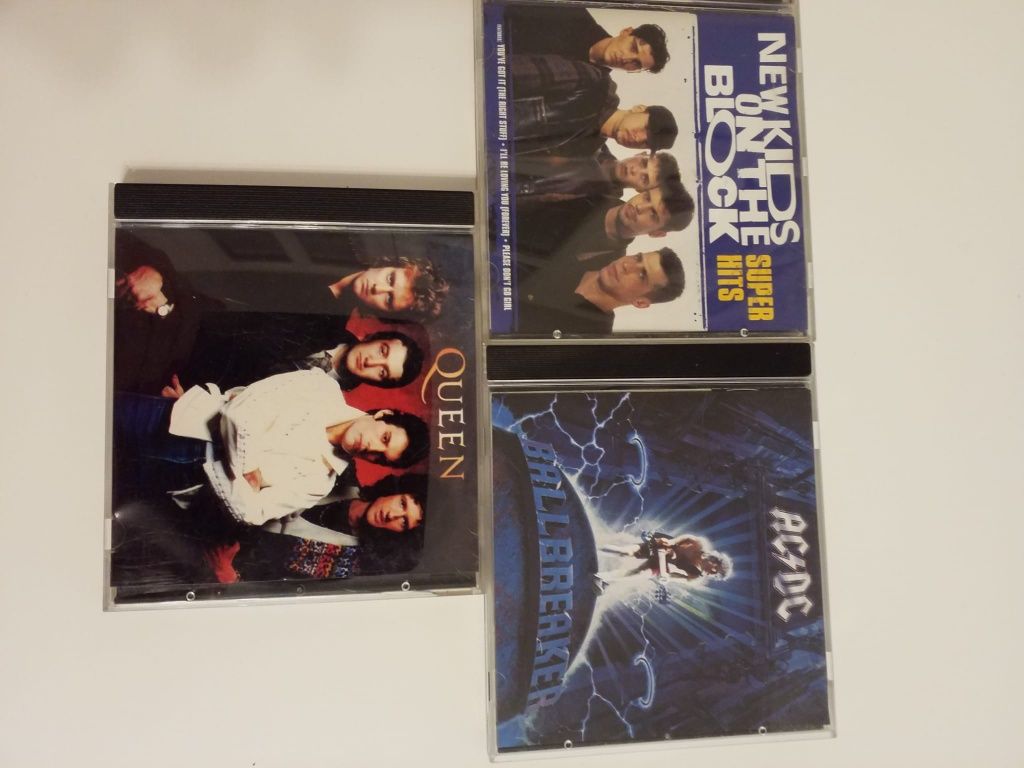 CD-URI originale, Aerosmith, George Michael, Queen, Santana,  AC/DC