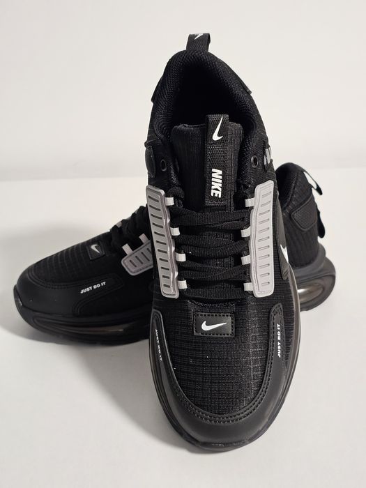 Adidași nike negru