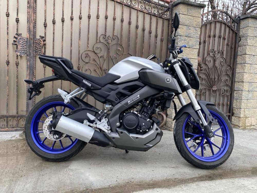 Yamaha MT 125 A1 2016        Nu Honda KTM Aprilia