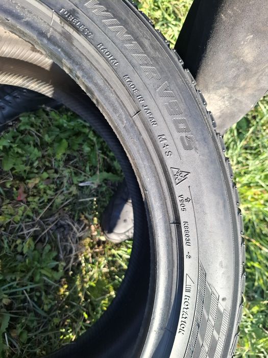 Vand 2 sau set 4 anvelope 275 40 20 yokohama de iarna bune dot 2021