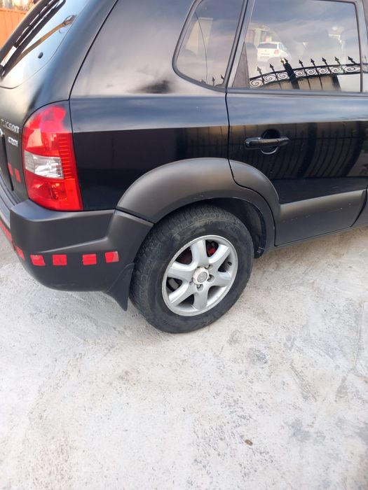 Hyundai Tucson an 2006