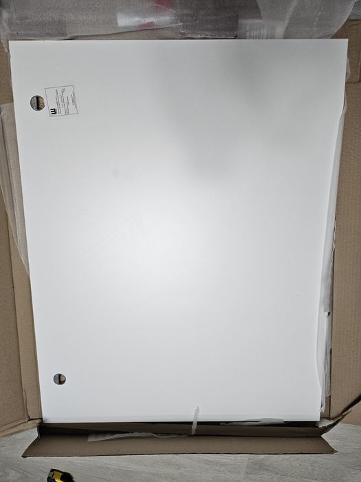 Зеркало настенное новое