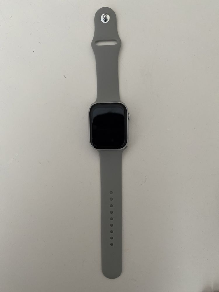 Apple Watch 7  1:1 серого цвета