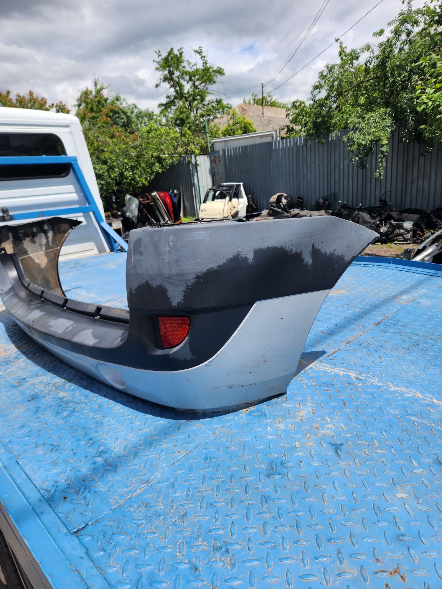 Bara spoiler dacia logan mcv