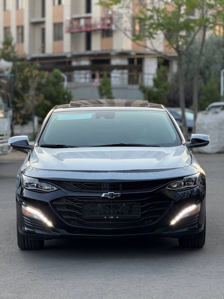 Chevrolet Malibu XL