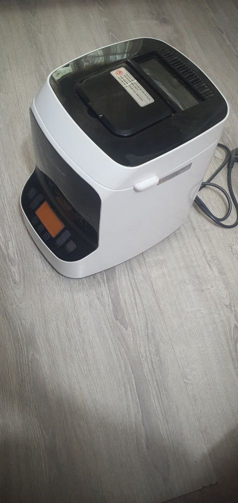 Хлебопечка корейская cuchen все работает