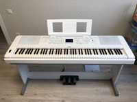 Цифровое пианино / фортепиано \ синтезатор Yamaha DGX 660 WH