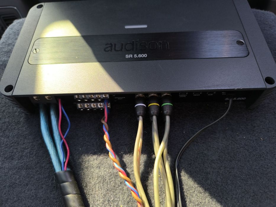 Audison SR 5.600 – 5-канален усилвател