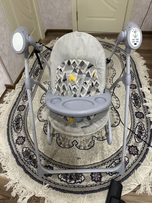 Стульчик качеля для детей