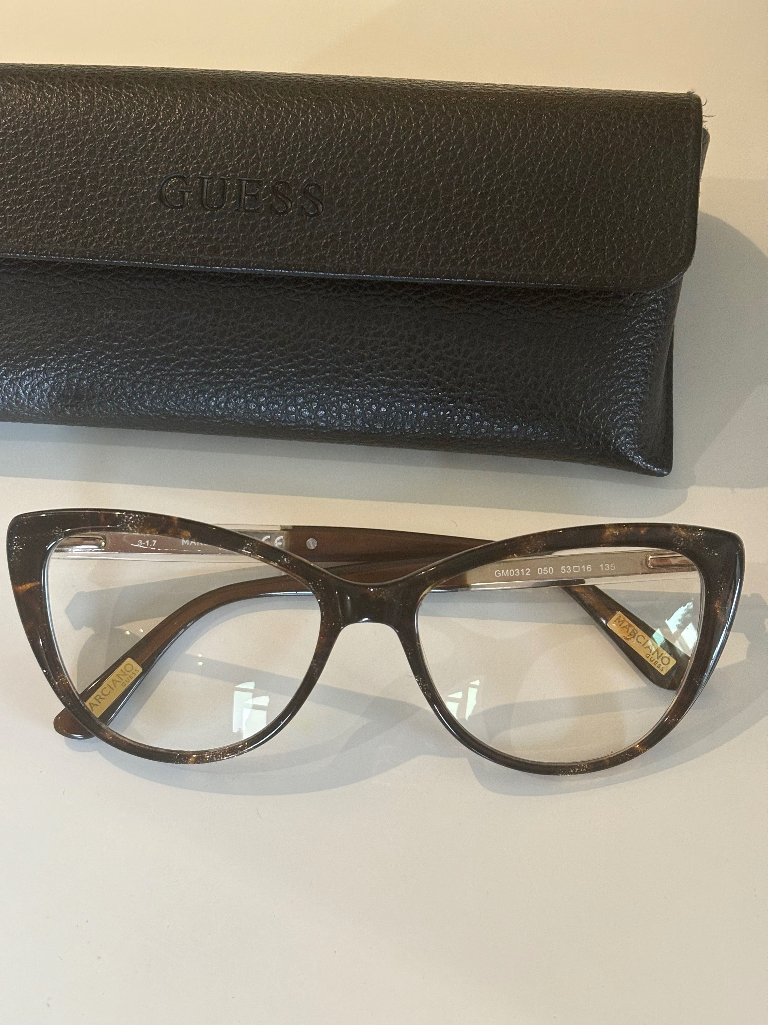 Диоптрични очила Guess
