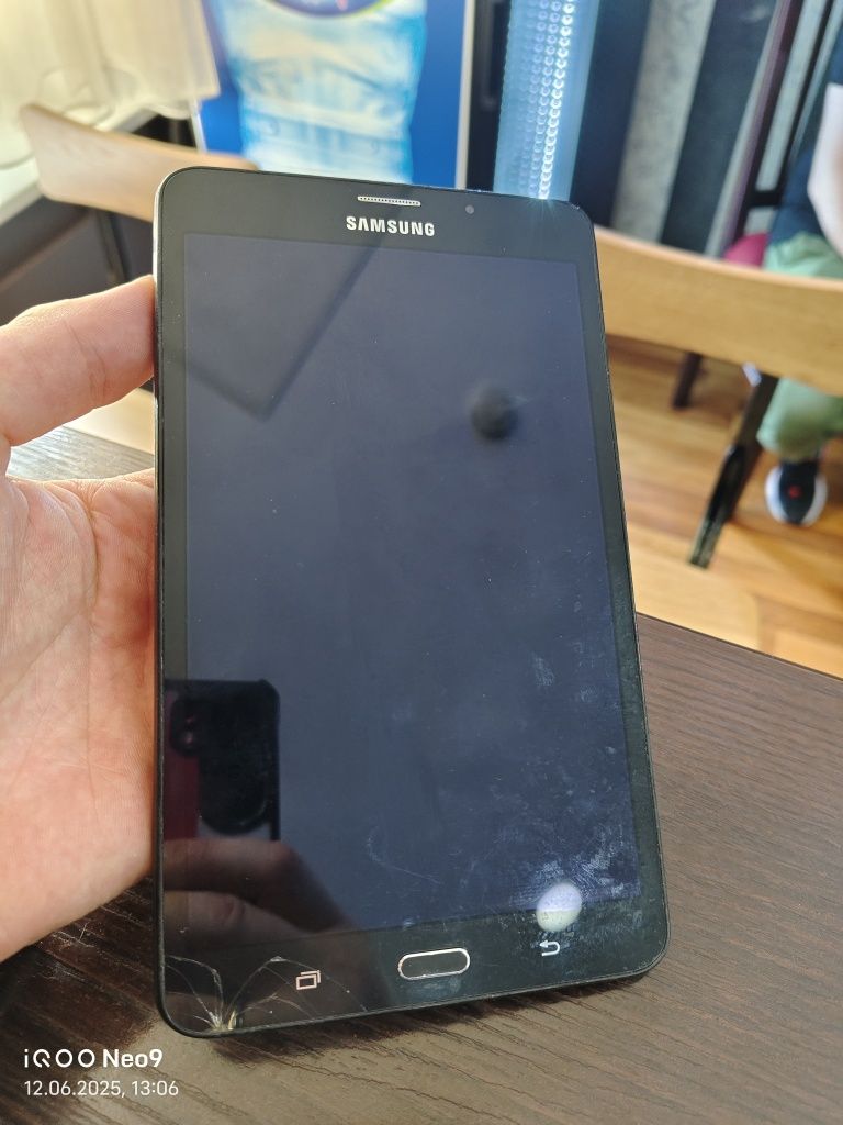 Продам 3 планшета samsung tab a6