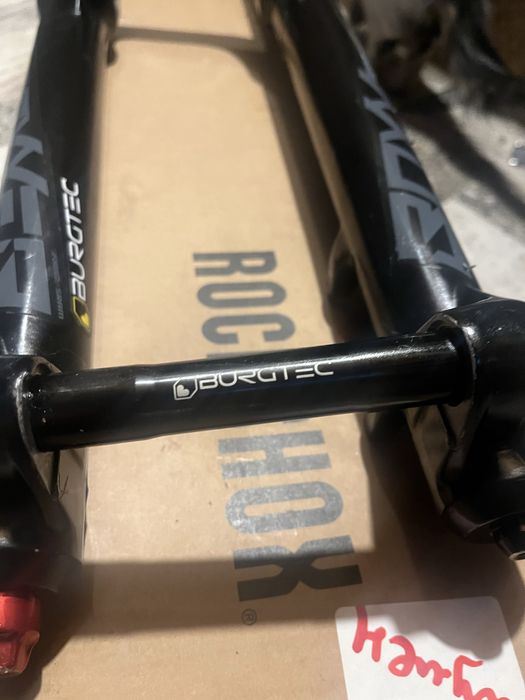Вилка за велосипед rock shox boxxer 2020 200 mm