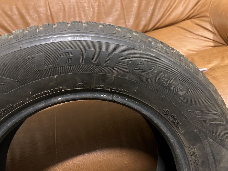 Зимни гуми Laufen fit + 215/70/16 Дот 42/23