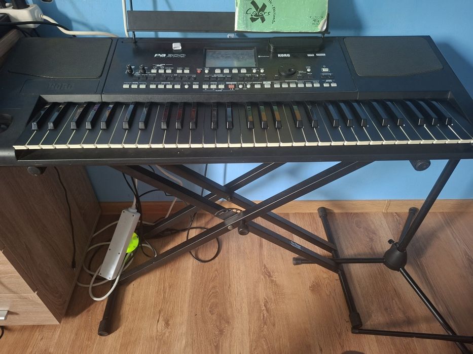 Vând Korg pa300 in stare buna de funcționare