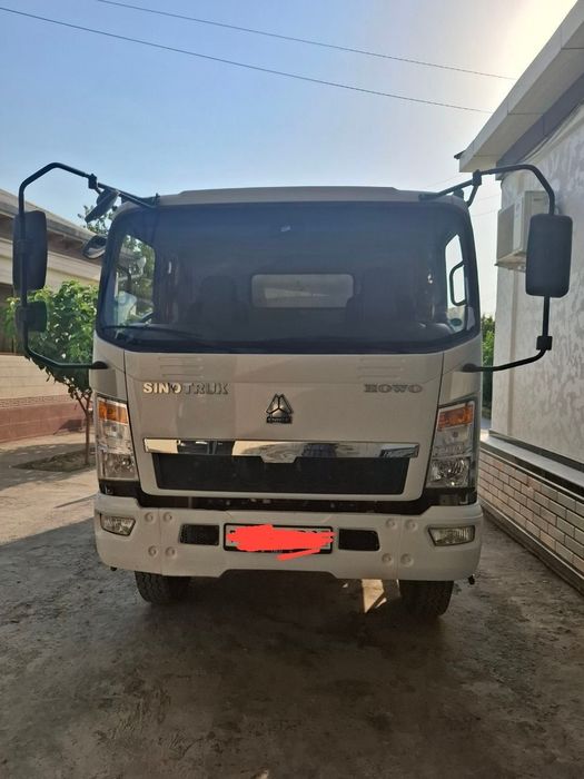 10 тонналик хово самосвал сотилади