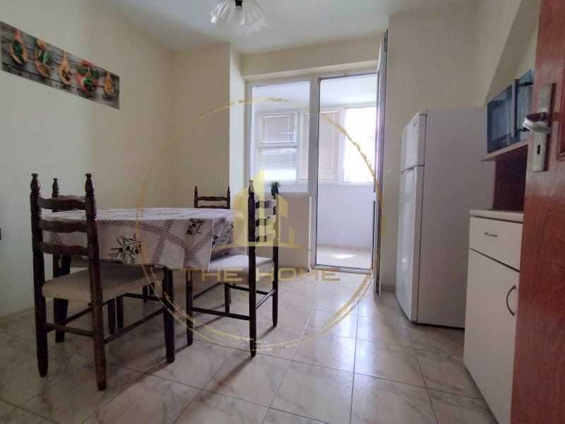 Дава се под наем Тристаен апартамент в Варна, Спортна зала - 80 кв.м за 600 € - Снимка #1
