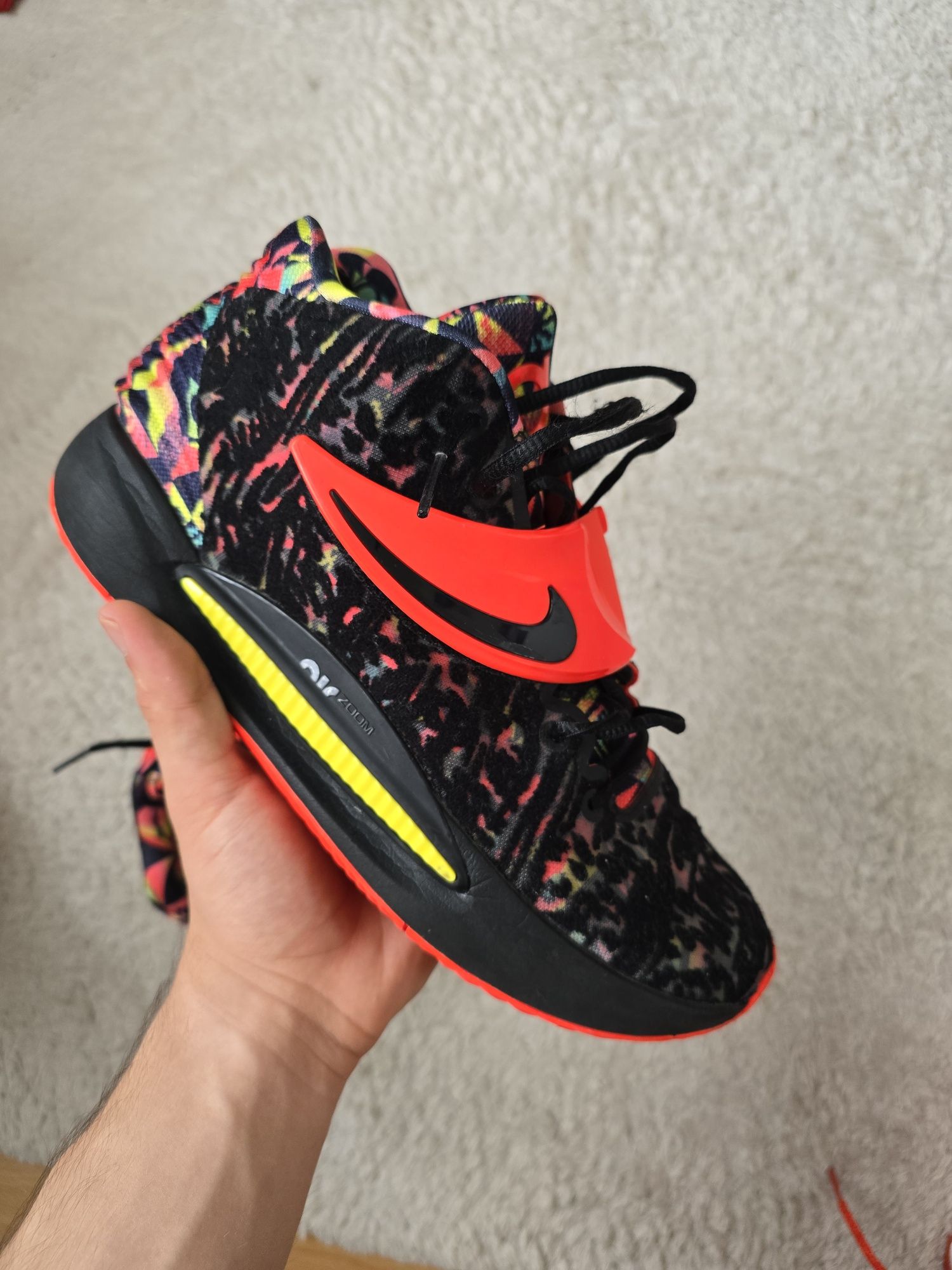 Nike kd 14 ky-d dream marime 44.5  (nu kobe,jordan,adidas,kyrie,anta)
