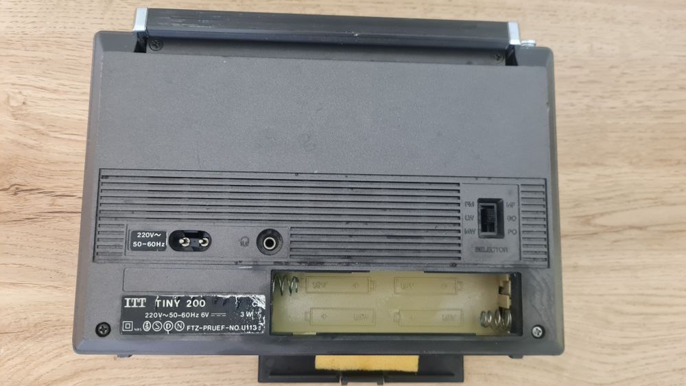 Радио ITT TINY 200