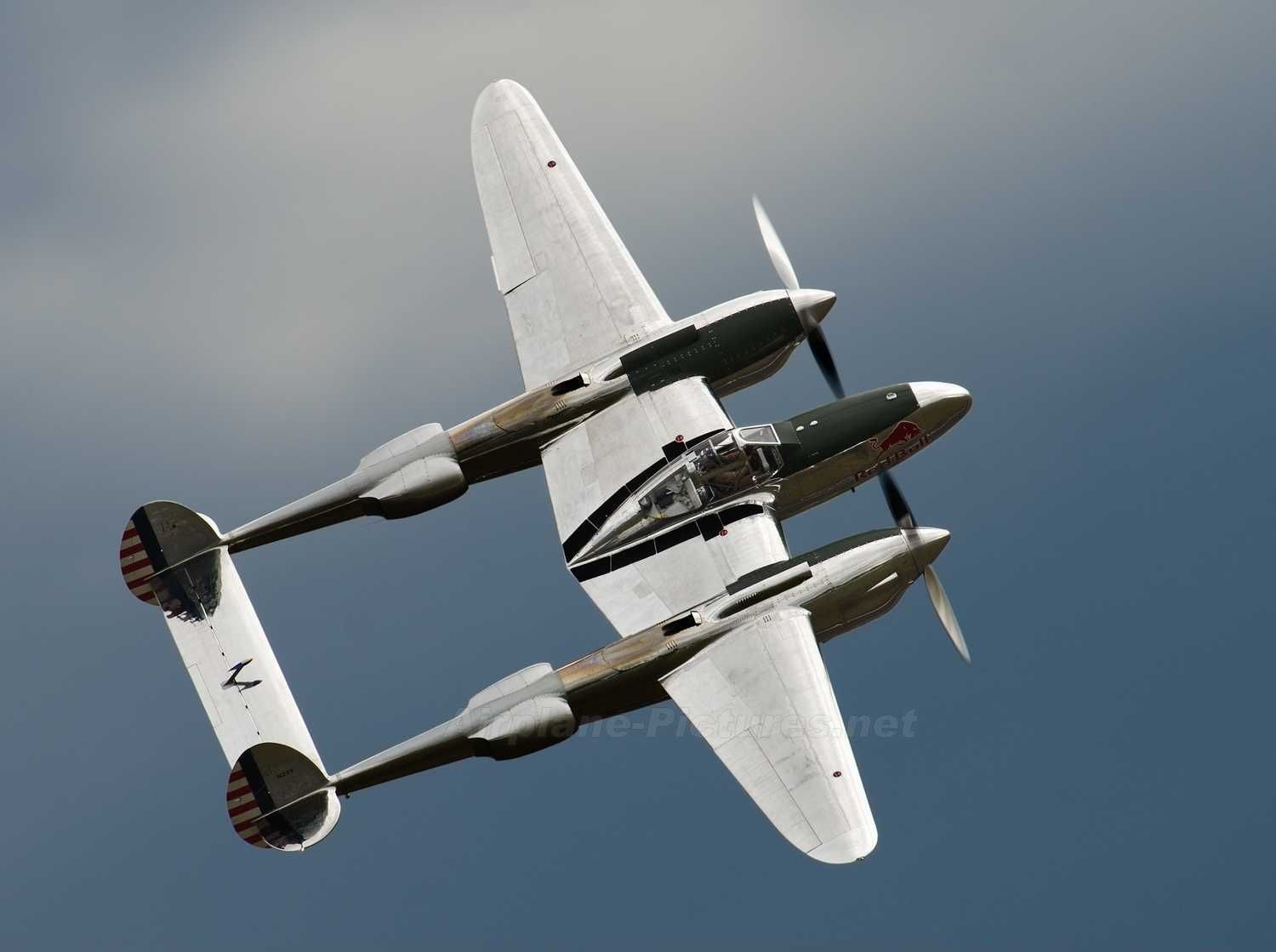 сборная модель самолета P-38 Lightning 1/72 пр. Англия!