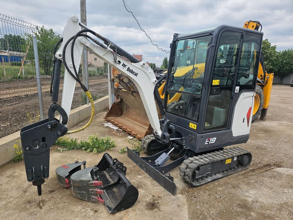 Bobcat E19 miniexcavator full 3cupe+picon Primul proprietar 3cupe /picon