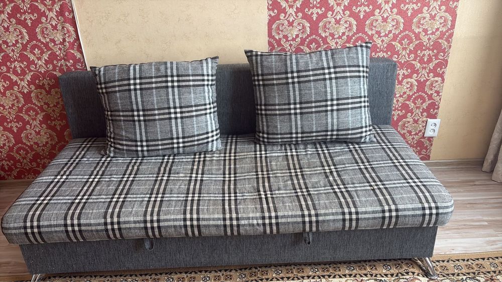 Продам диван софа