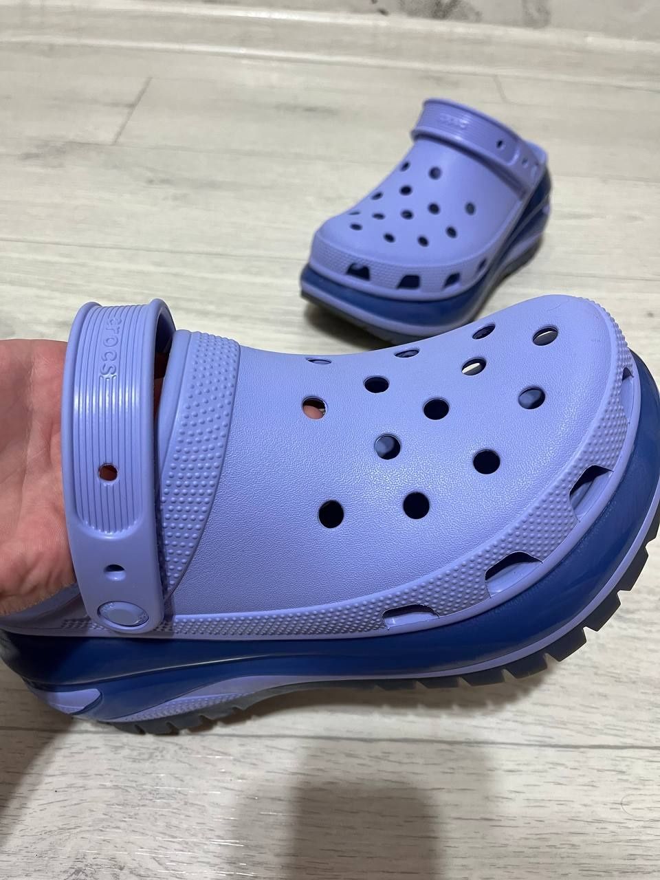 Женские тапочки  crocs на платформе