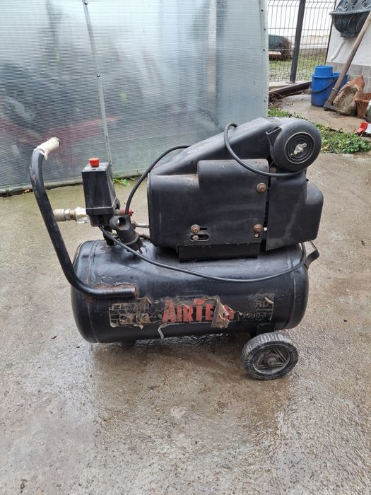 Компресор 24л.    .