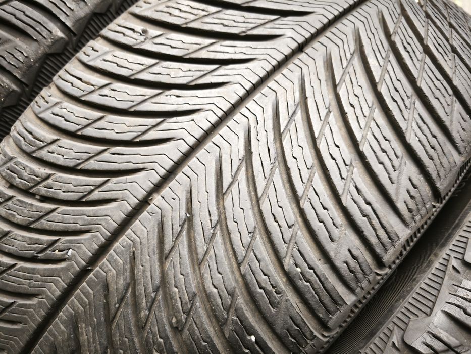 245/45/19" 4бр Michelin pilot Alpin 5,dot19г21г