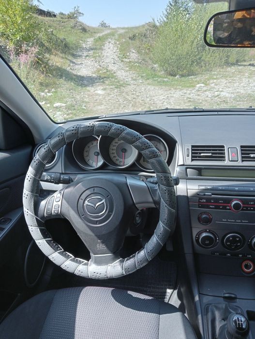 Se vinde Mazda 3