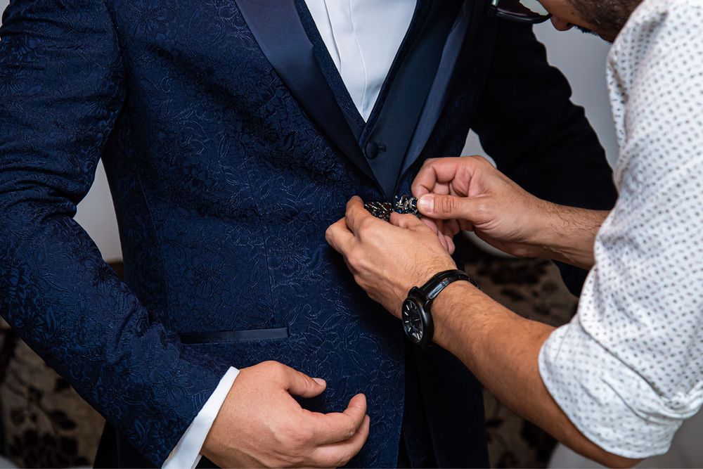 Vand costum ginere “ PASHA MEN”S WEAR”  complet.