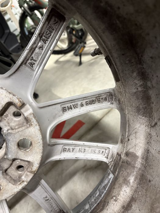 Джанти 17 BMW G20/G21 с гуми Bridgestone