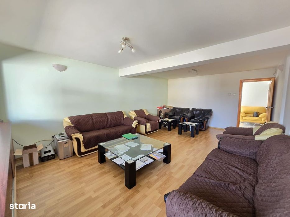 Vila D+P+2ET la 7 minute metrou Brancoveanu