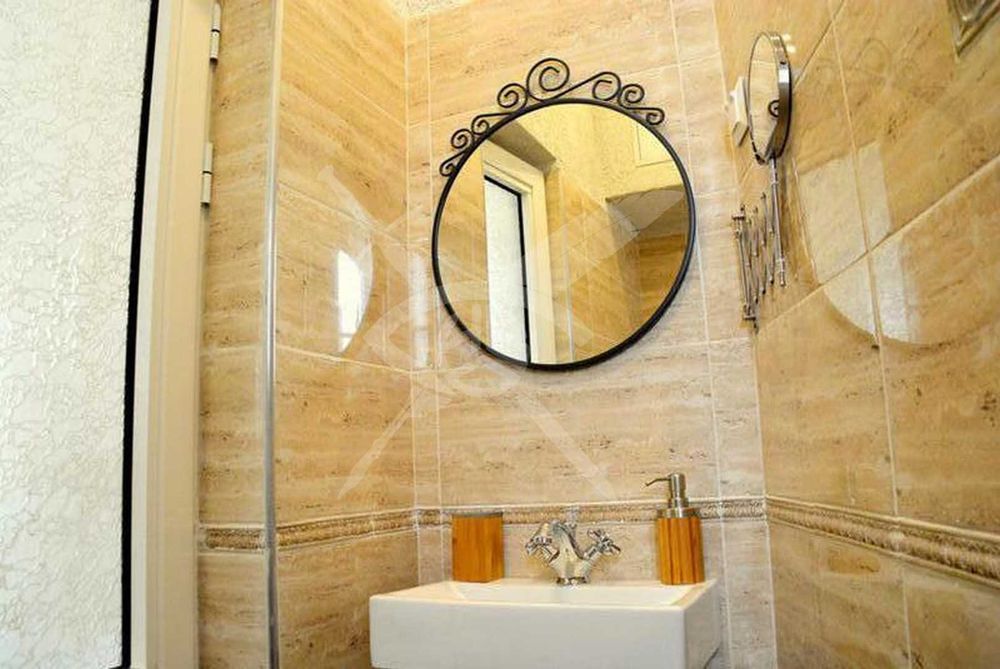 Дава се под наем Едностаен апартамент в София, Център - 50 кв.м за 800 € - Снимка #9