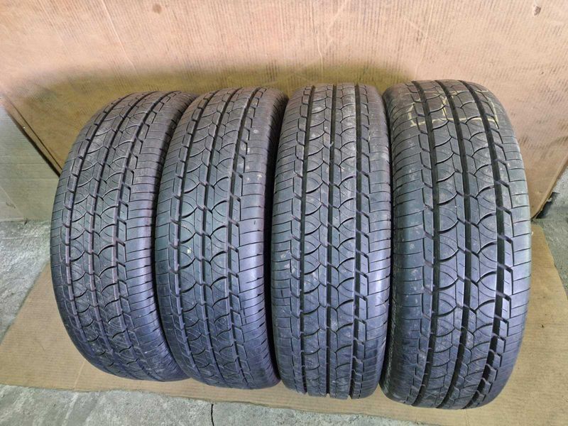 4 anvelope Barum R16C 215/75 vara autobuz DOT0821
