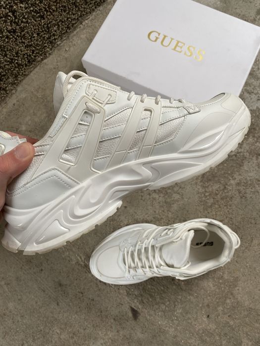 Обувки Guess 46 номер