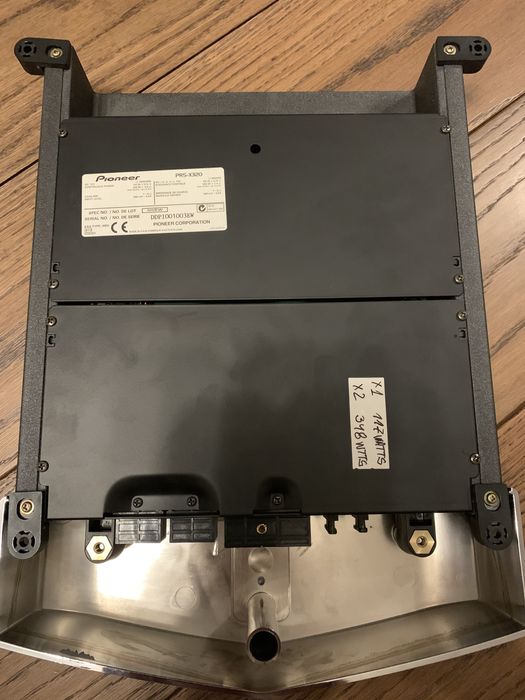 Авто усилвател PRS X320 Pioneer