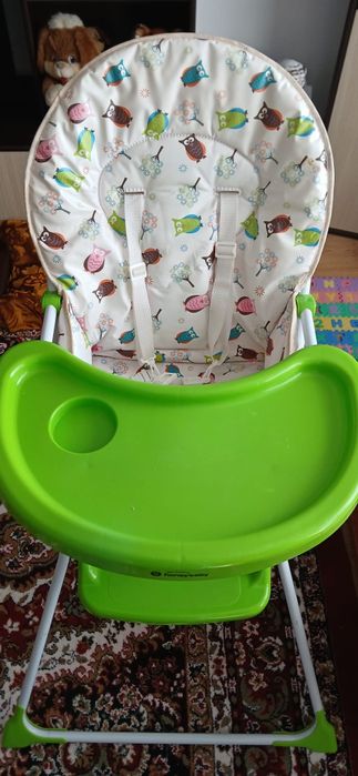 Scaun de masă pentru bebe